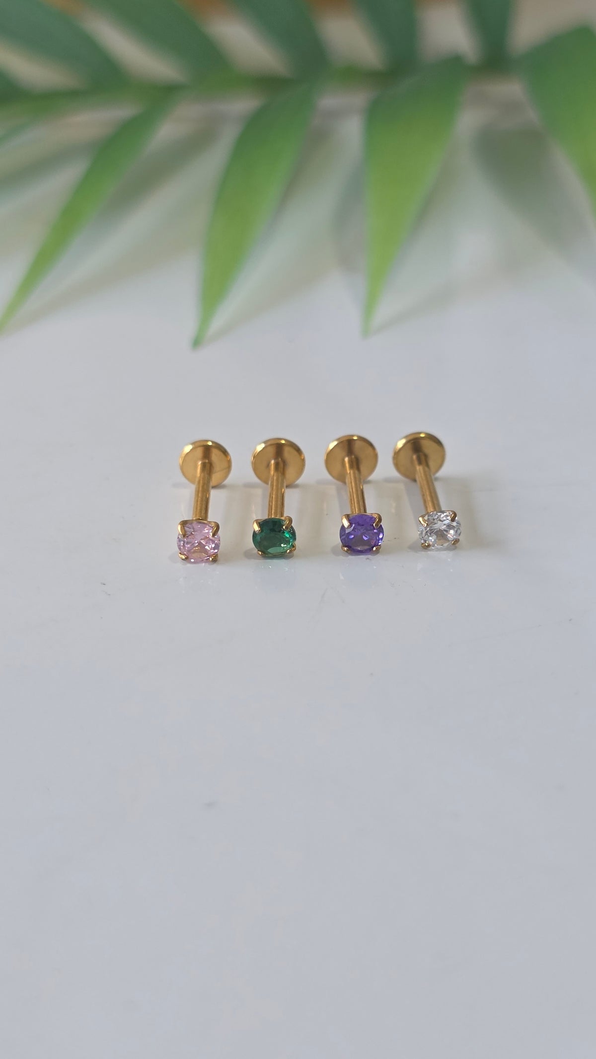 Piercing Labret strass griffe 3mm