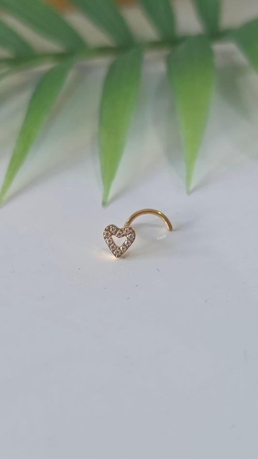 Piercing nez coeur tire bouchon
