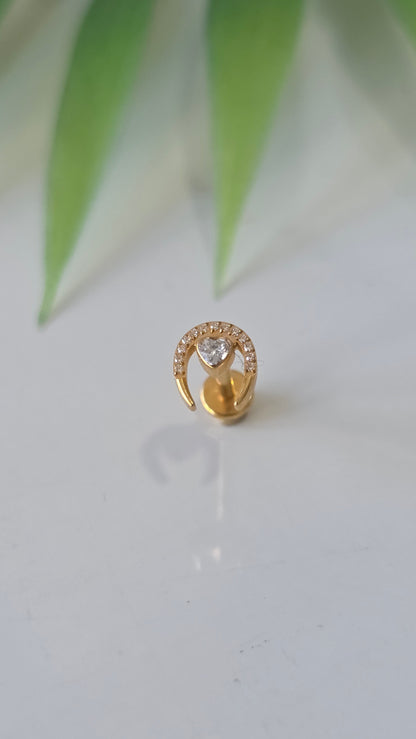 Piercing Labret Corne du bonheur et strass coeur