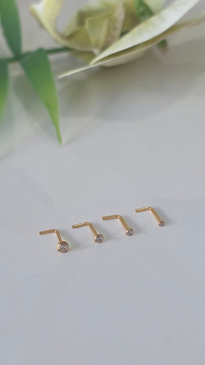 Piercing nez T Strass