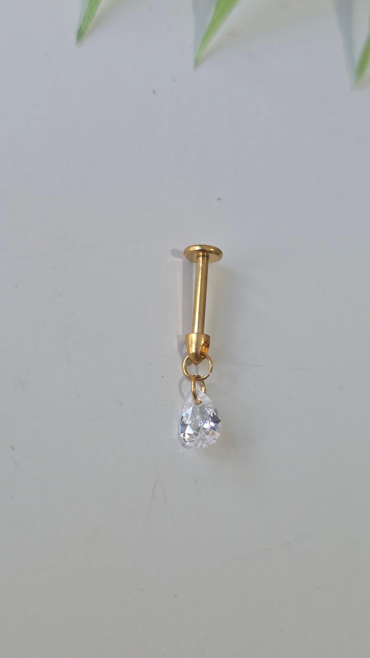 Piercing Labret Goutte
