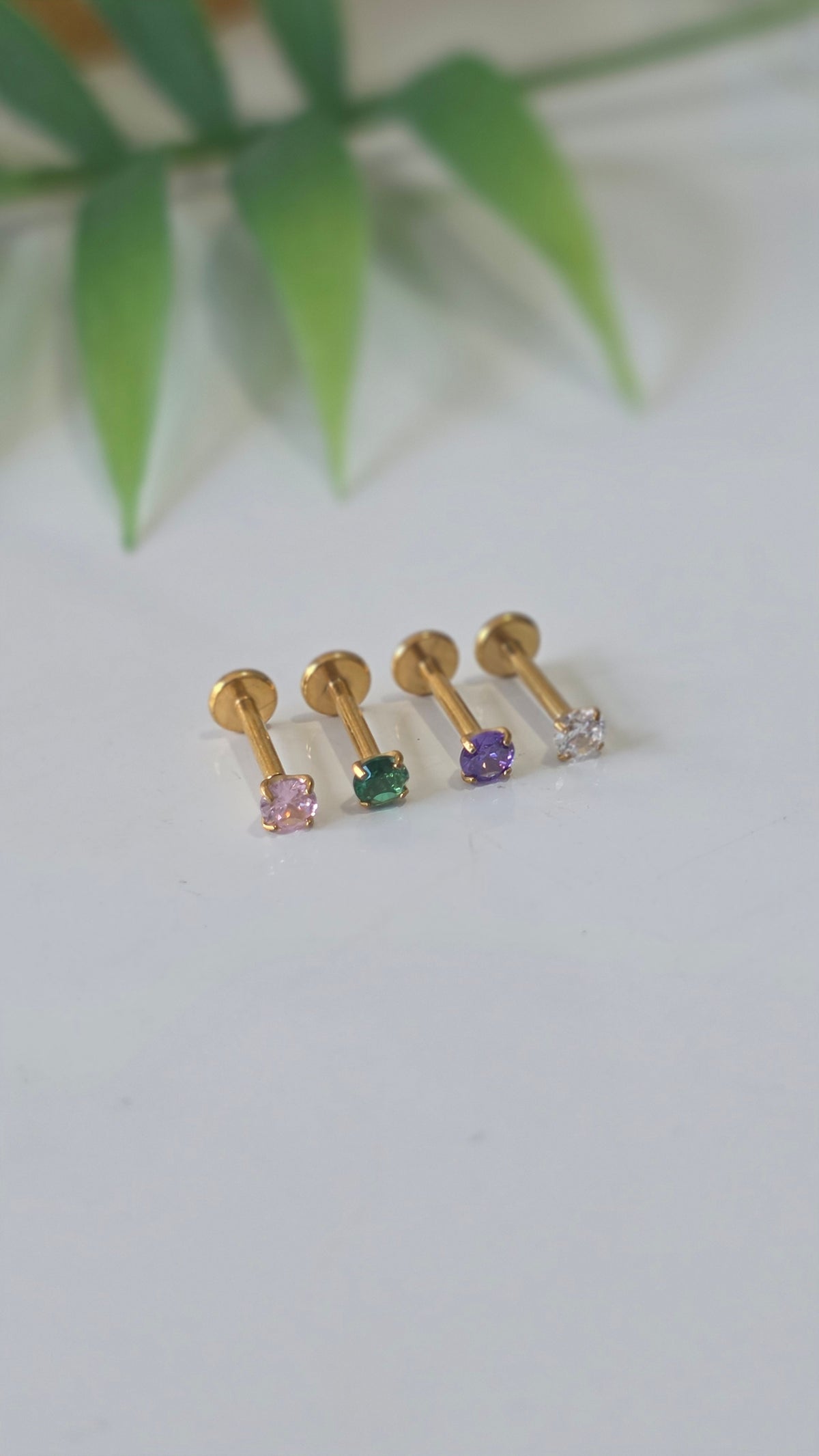 Piercing Labret strass griffe 3mm