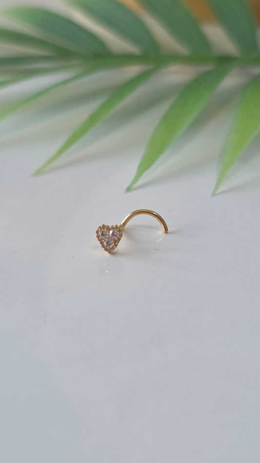 Piercing nez coeur 3 strass tire bouchon