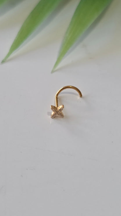 Piercing nez croix strass tire bouchon